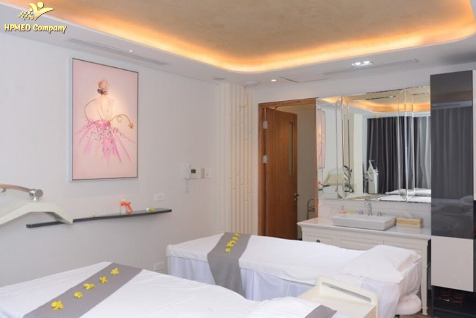 Triệt lông chân bằng công nghệ IPL và Laser