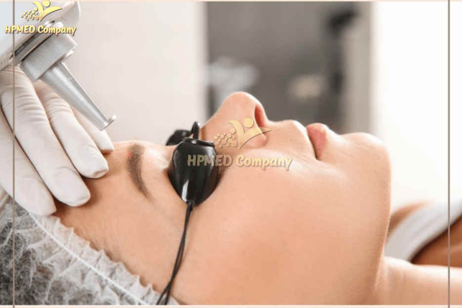 Máy Laser Xoá Xăm