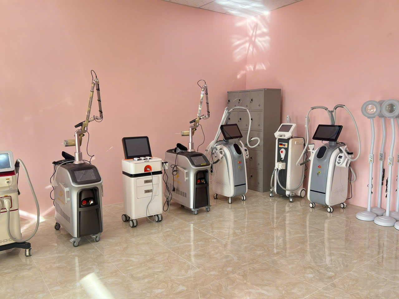 Máy Laser ND YAG Q-Switch SL-NY 602 Xóa Xăm Trị Nám