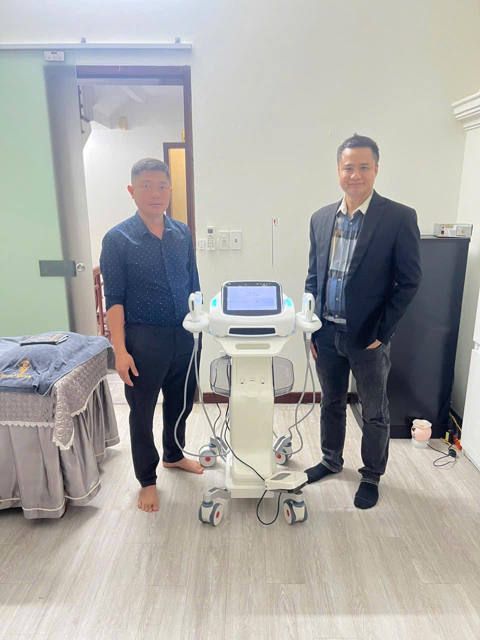 HIFU Medilux 💎 HPMED Chuyển Giao Công Nghệ Tại Thẩm Mỹ Viện Lê Hoài 3 Chuyển giao máy HIFU Medilux cho Thẩm mỹ viện Lê Hoài - 03