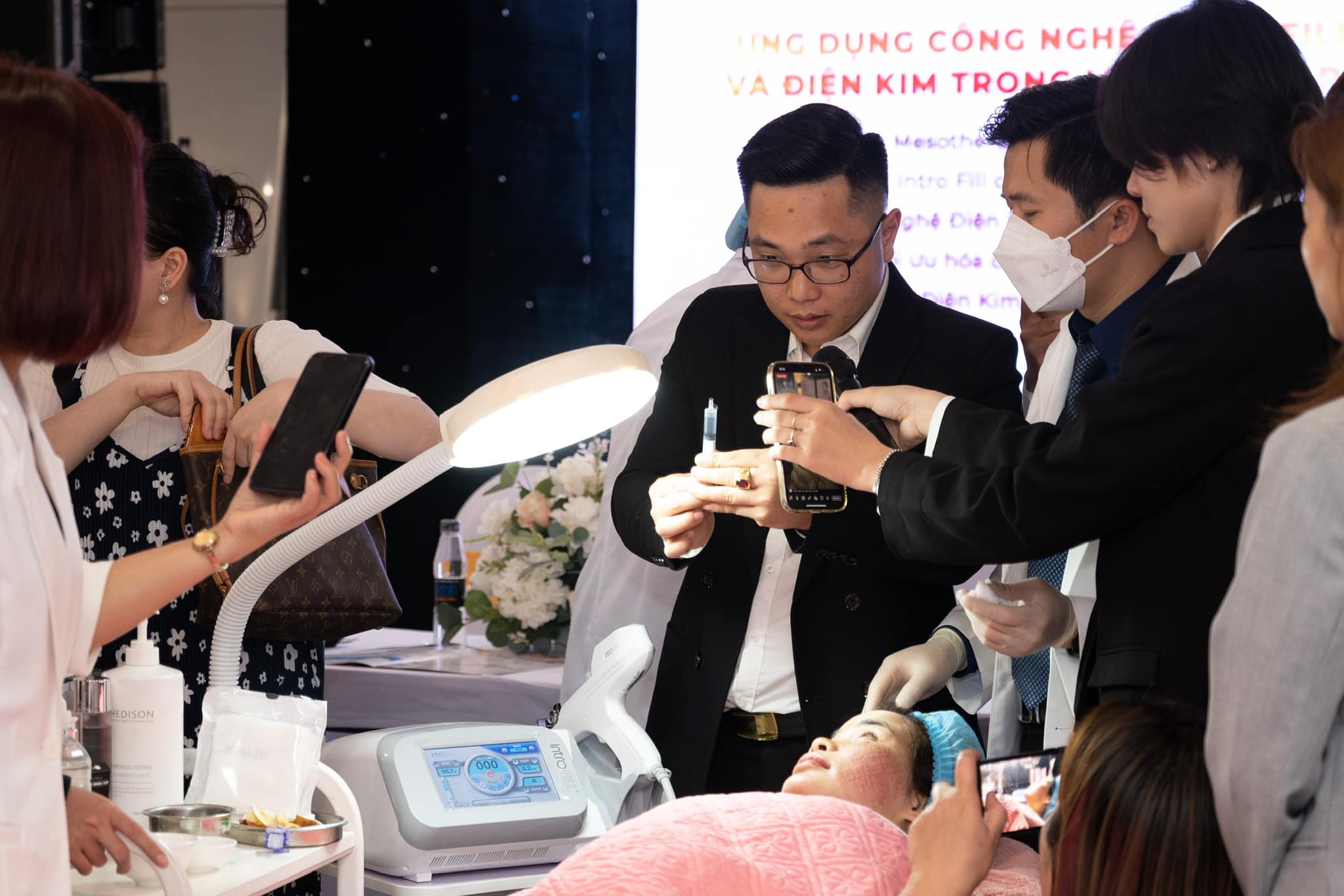 HPmed Cùng Dr Hedison Tổ Chức Workshop Ứng Dụng Công Nghệ Meso Trong Thẩm Mỹ - 10