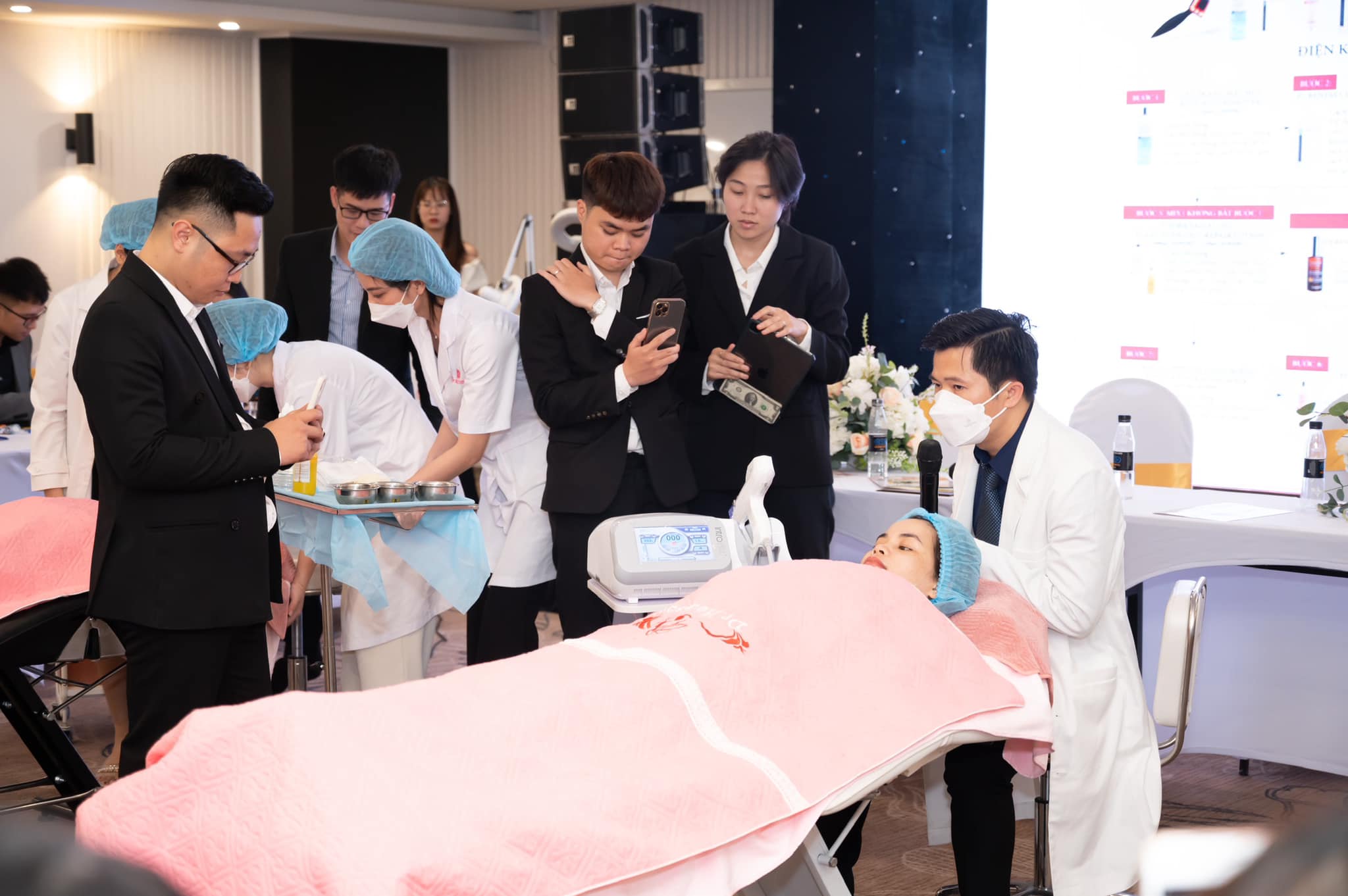 HPmed Cùng Dr Hedison Tổ Chức Workshop Ứng Dụng Công Nghệ Meso Trong Thẩm Mỹ - 11